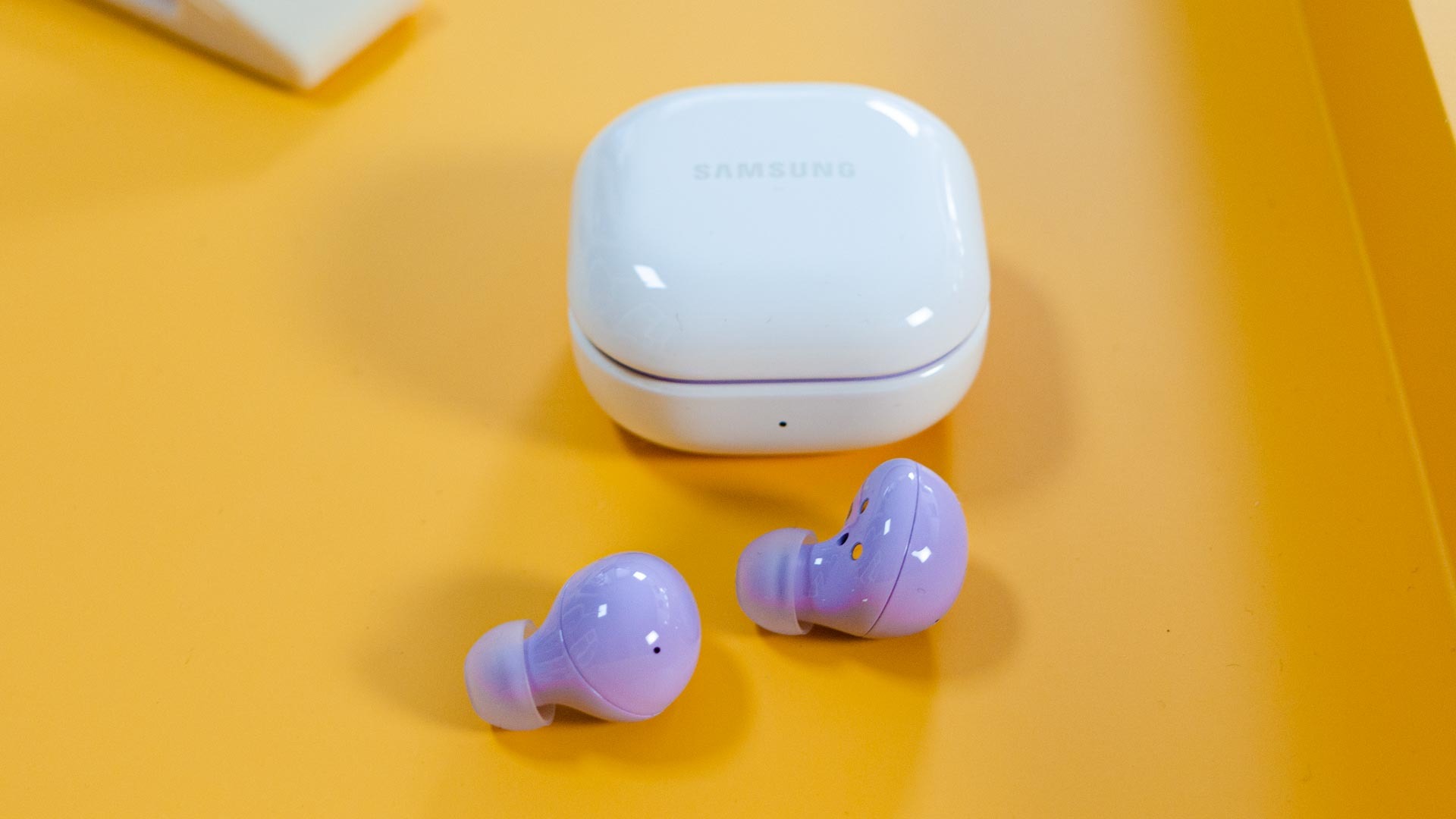 The new lavender color is eye-catching.