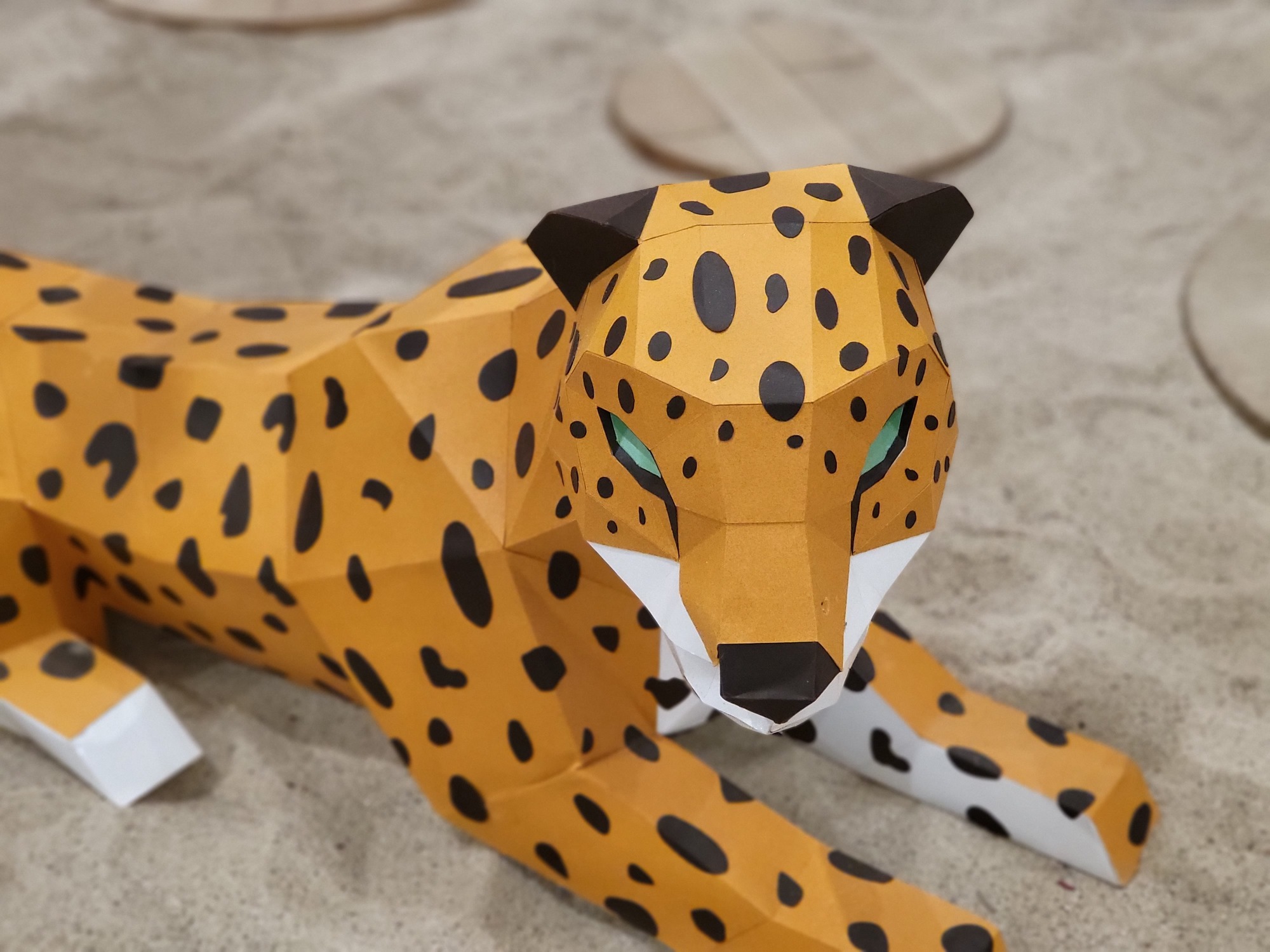 That cheetah is lookin' sharp.