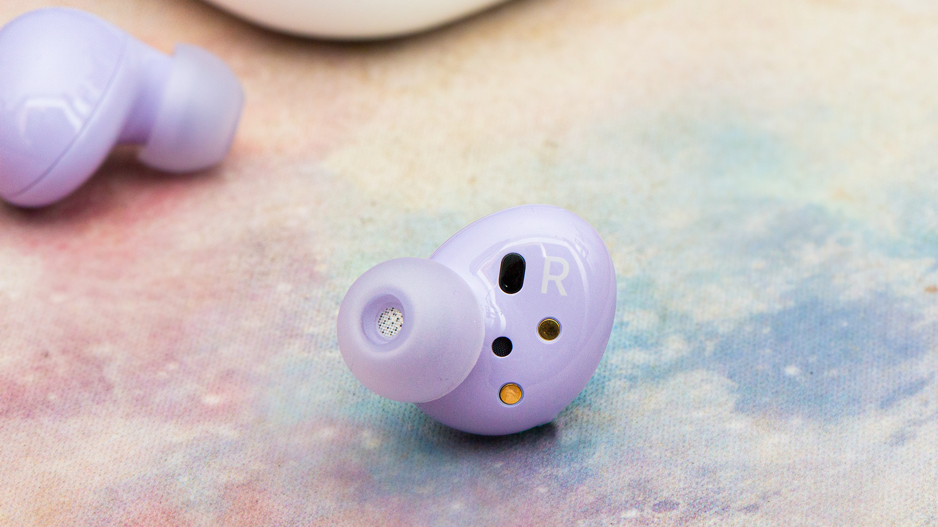 These can sit in your ears for hours.