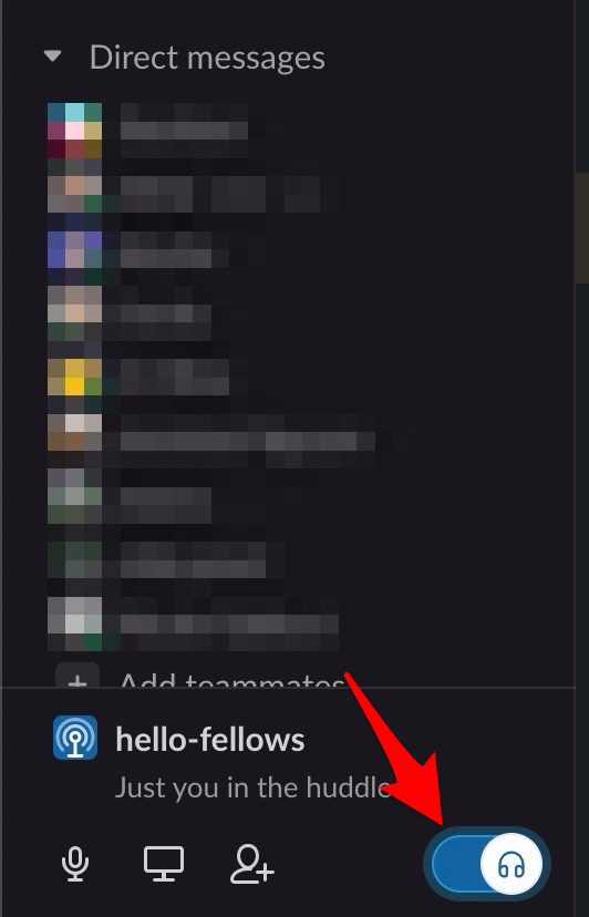 To leave a huddle you tap the headphone icon.