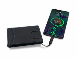 Moovy Power Wallet on a white background.