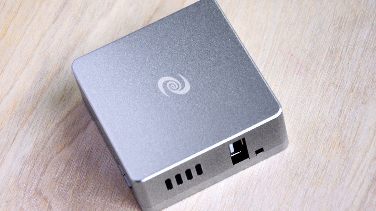 Silver block on wood with ports