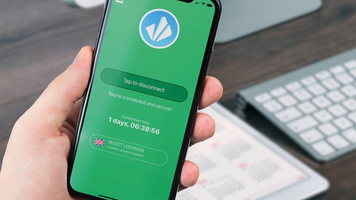 Phone screen showing green vpn screen