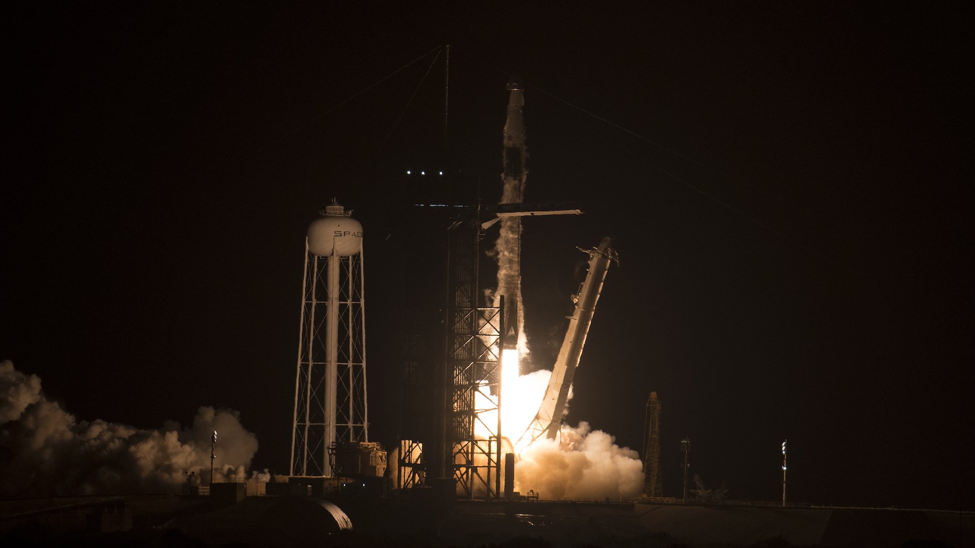A SpaceX Falcon 9 rocket carrying the company's Crew Dragon spacecraft is launched on NASA&rsquo;s SpaceX Crew-4 mission to the International Space Station 