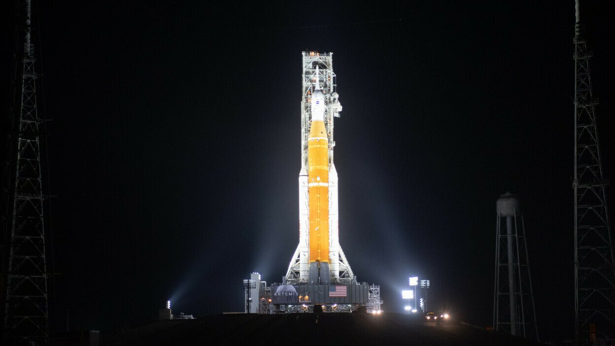 NASA's moon-bound megarocket rolled out to launchpad