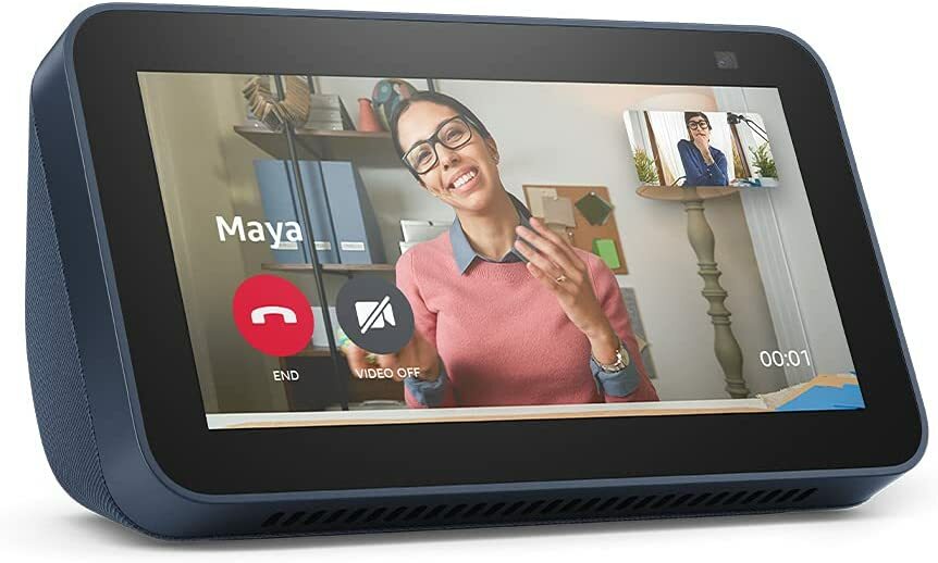 echo show 5 displaying a video call