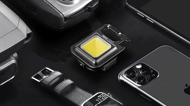 Maglight Mini Super Bright Utility Flashlight (Two-Pack) on a black background.