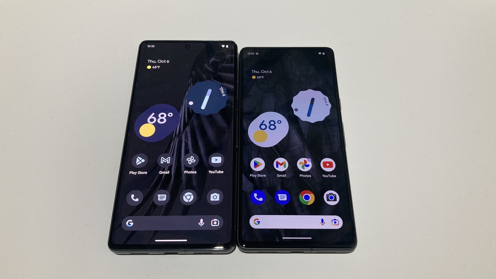 Google Pixel 7 Pro and Pixel 7 side by side