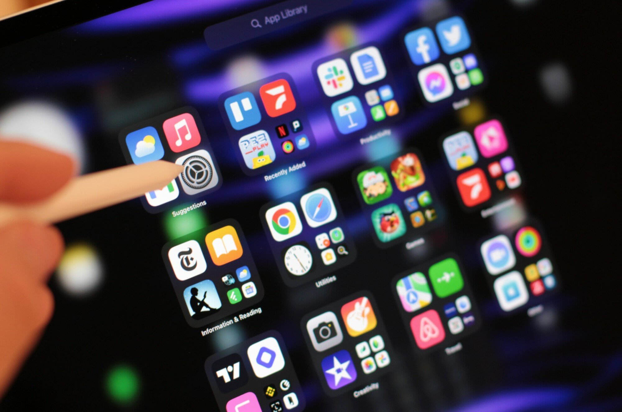 Apple iPad Pro Pencil hover