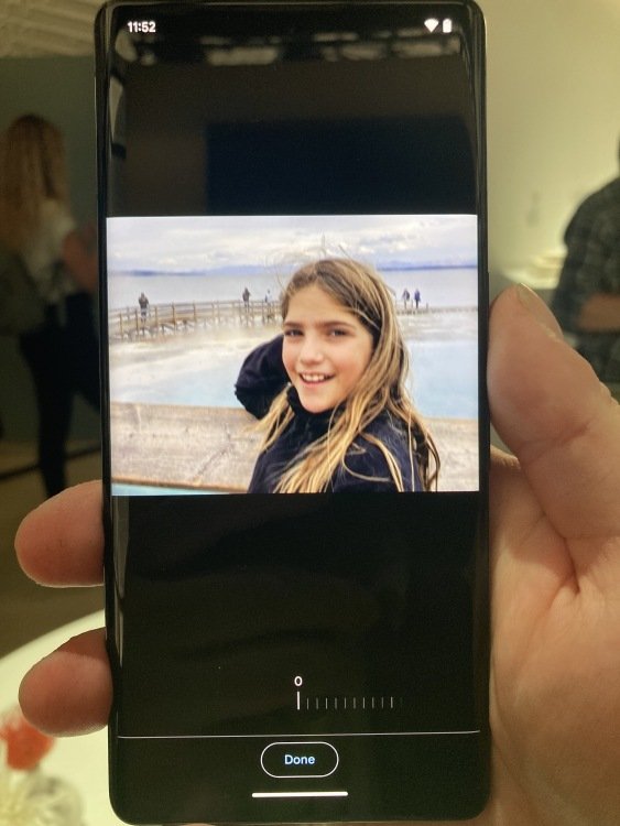 Blurred picture on Pixel 7 screen