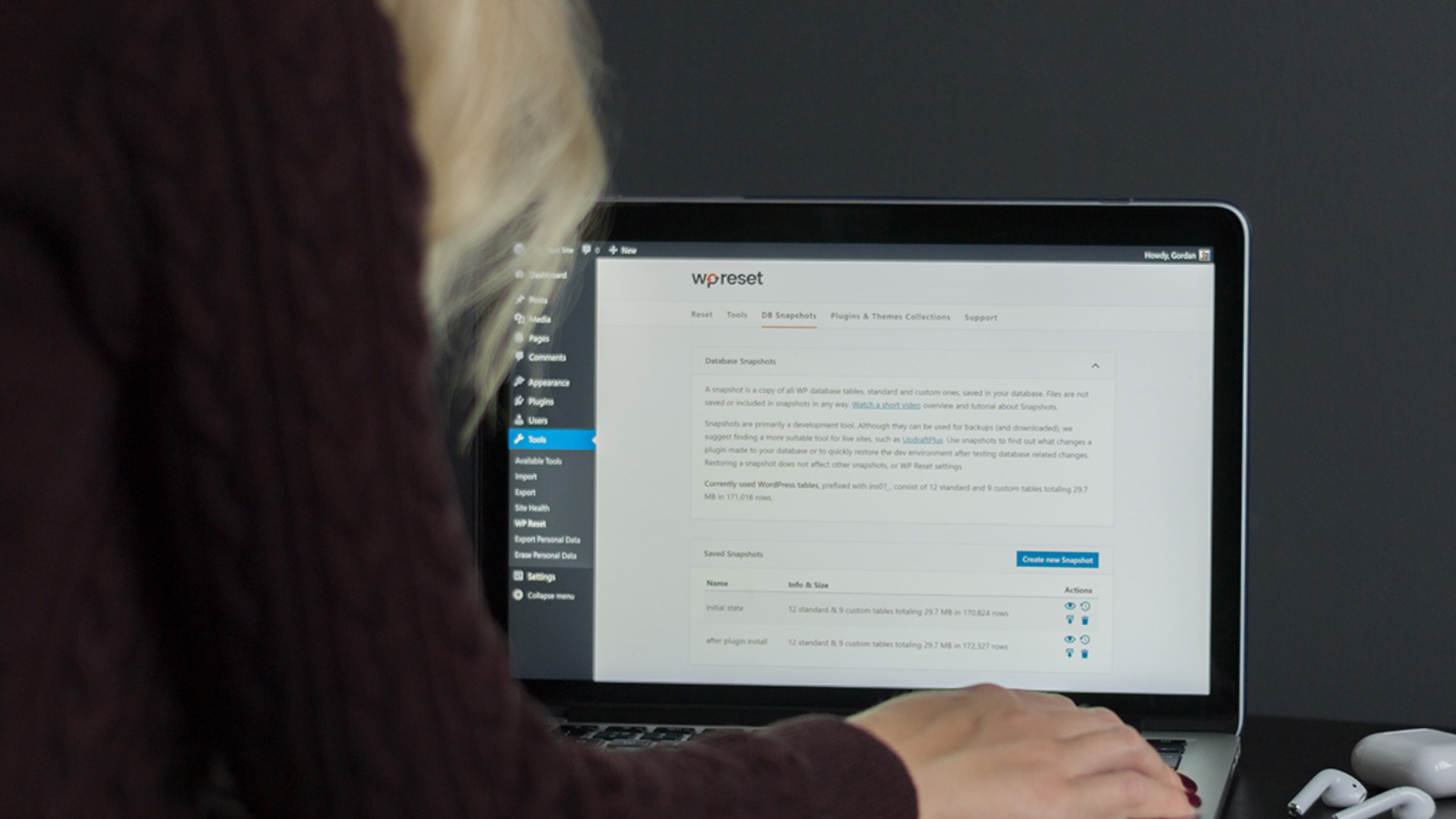 woman using chatgpt plugin on wordpress site