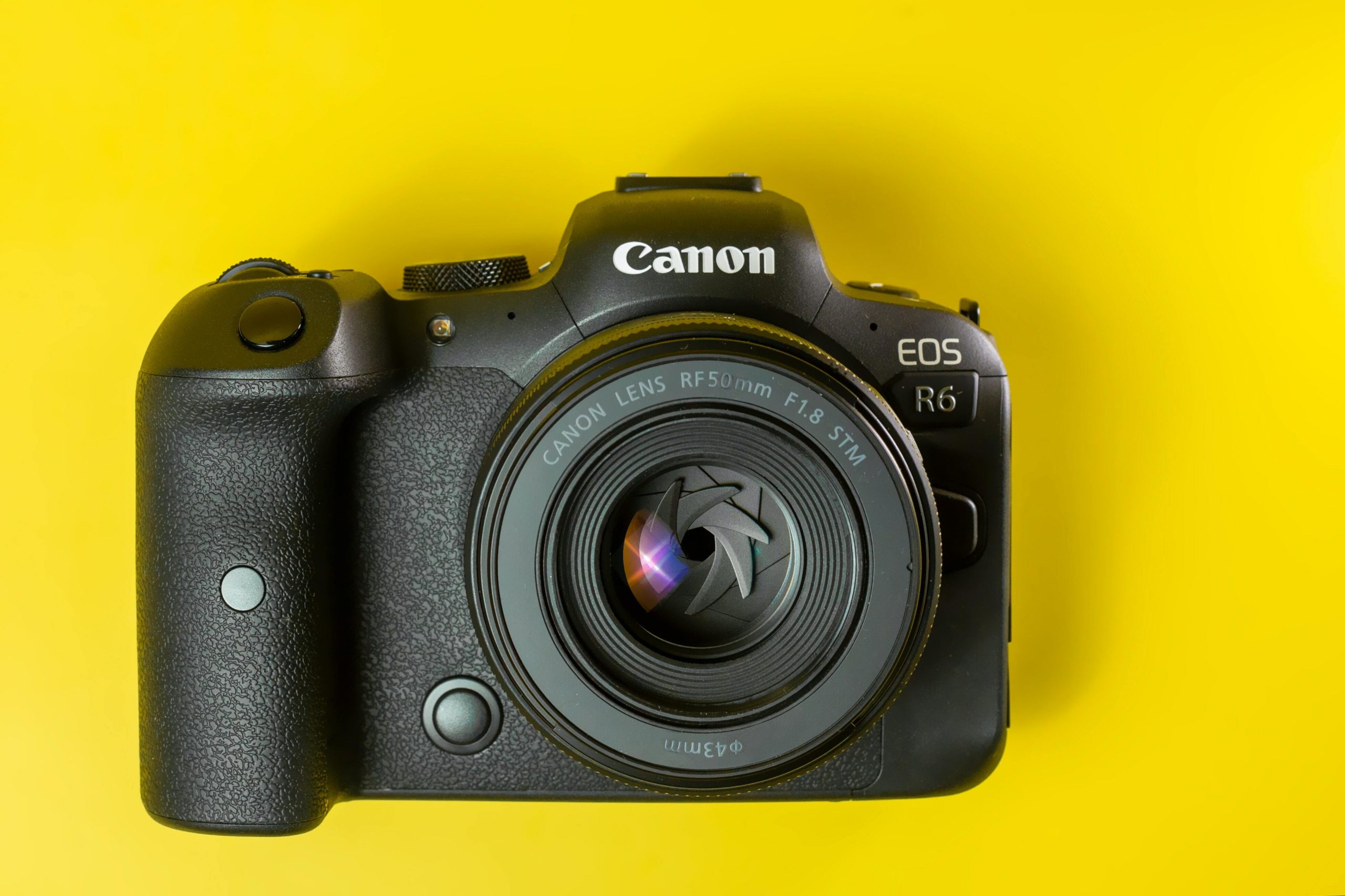 A mirrorless Canon camera