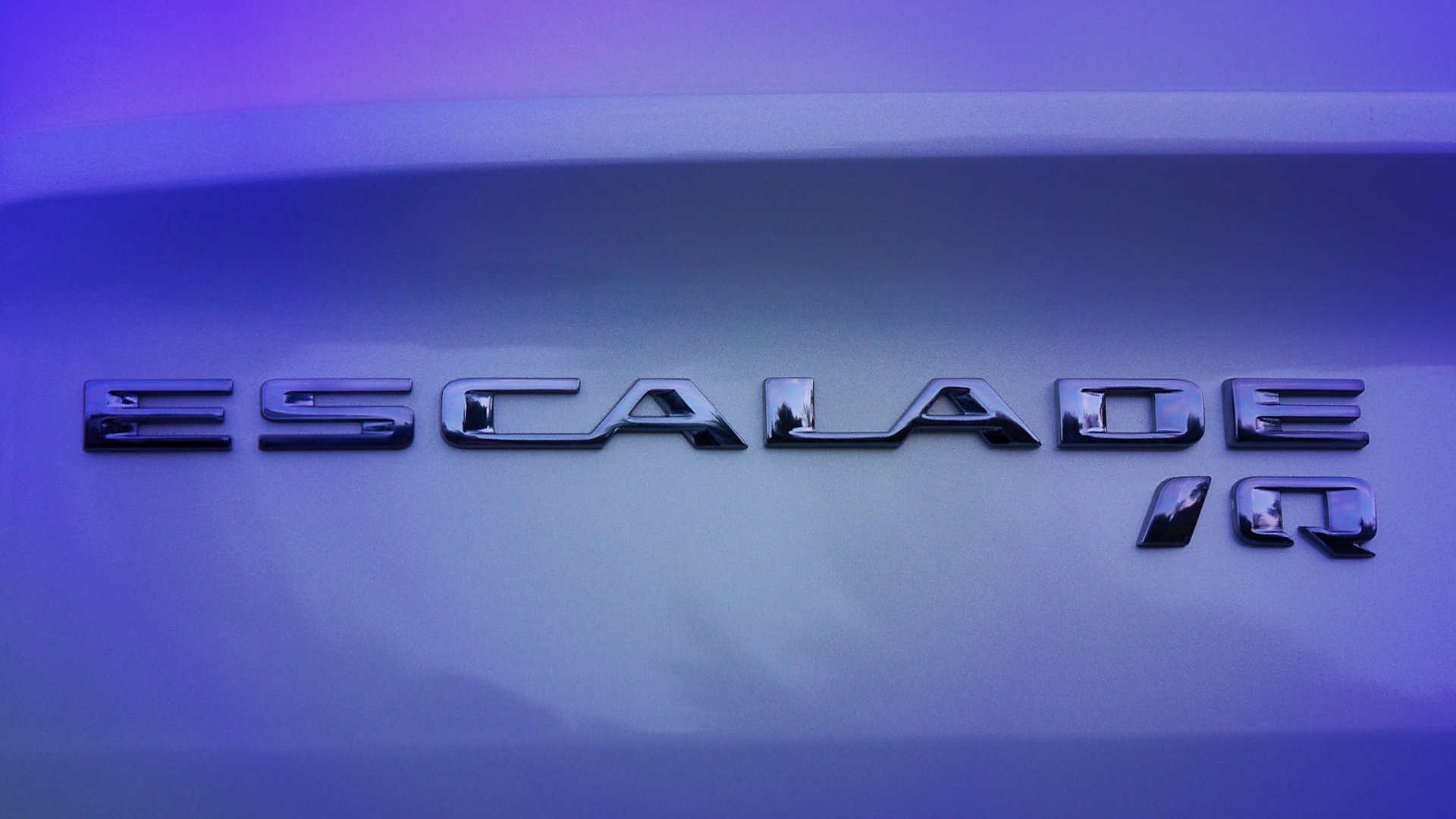 Escalade IQ logo
