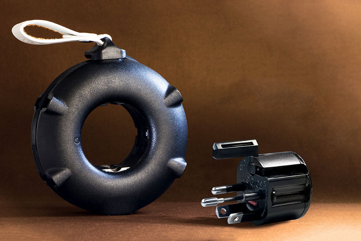 mogics bagel power strip