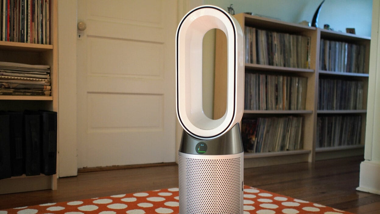 Dyson Pure Hot+Cool air purifier in room