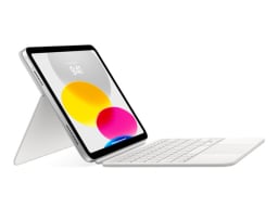 iPad 10 with magic keyboard