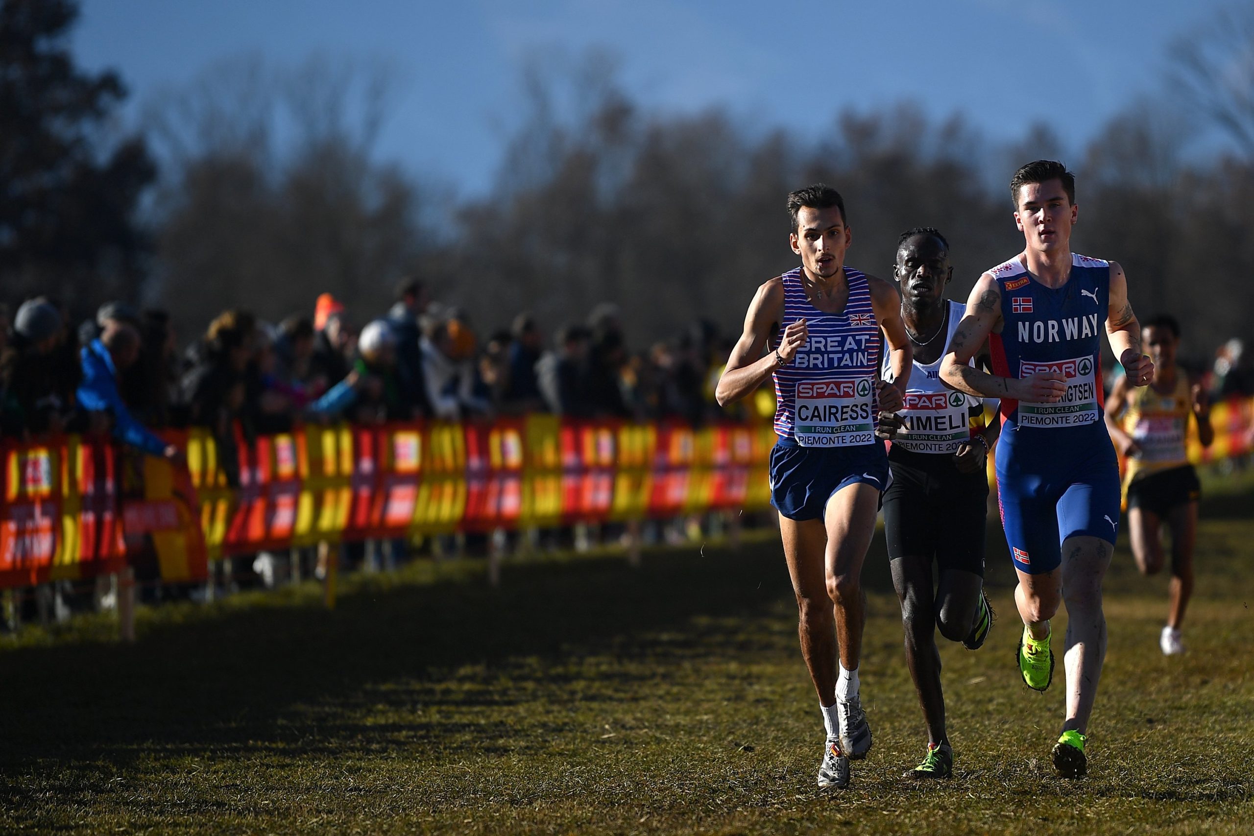 Emile Cairess of Great Britain and Jakob Ingebrigtsen of Norway compete