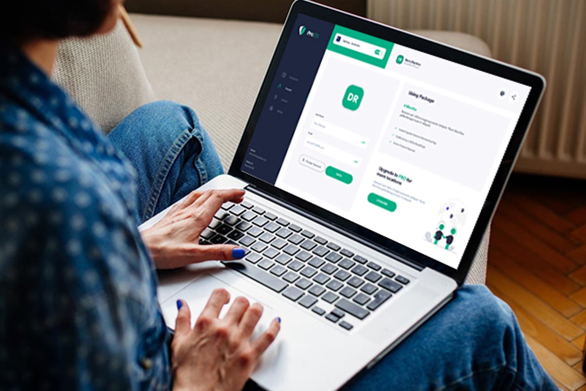 person using iProVPN