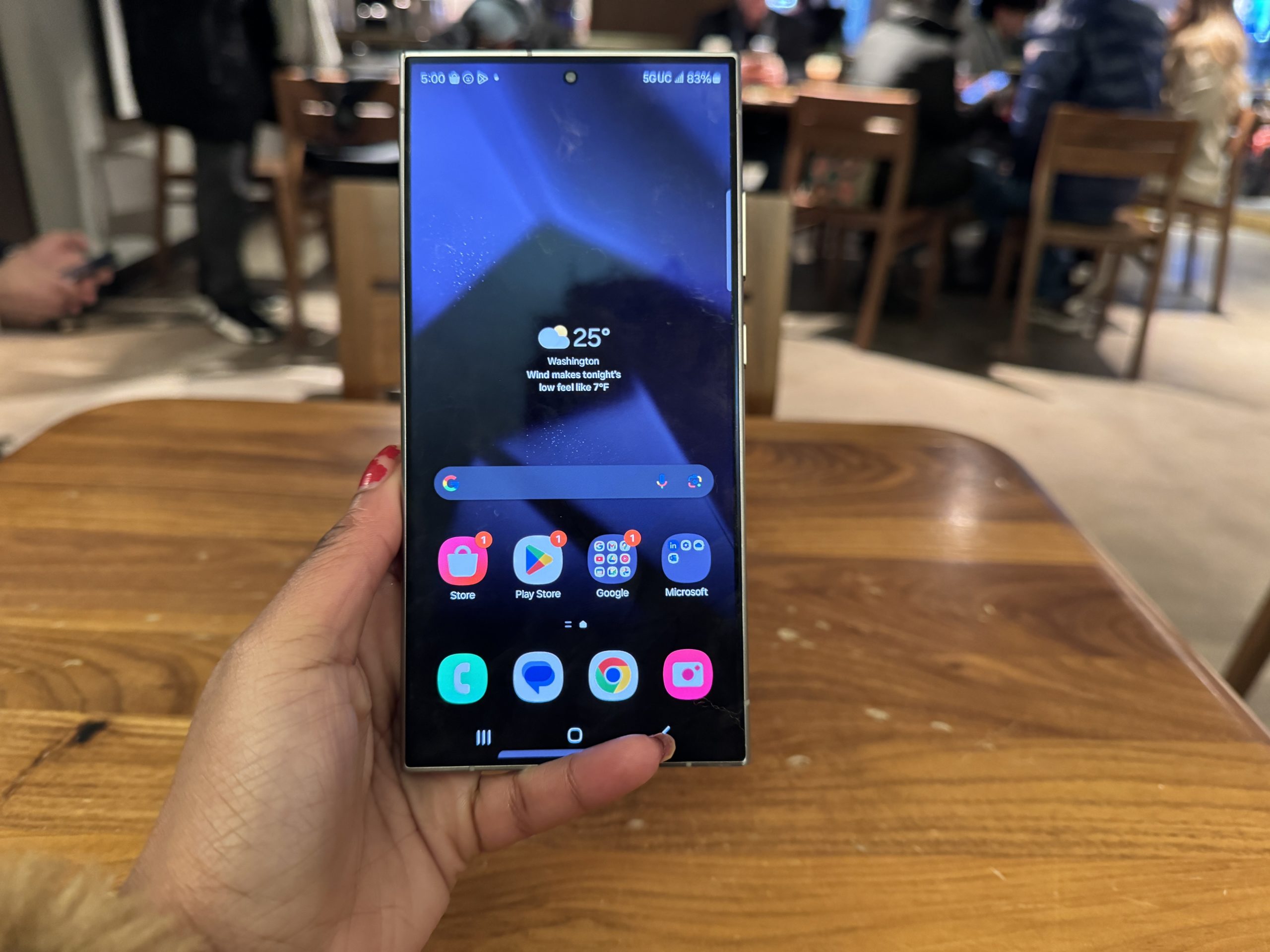 Samsung Galaxy S24 Ultra screen