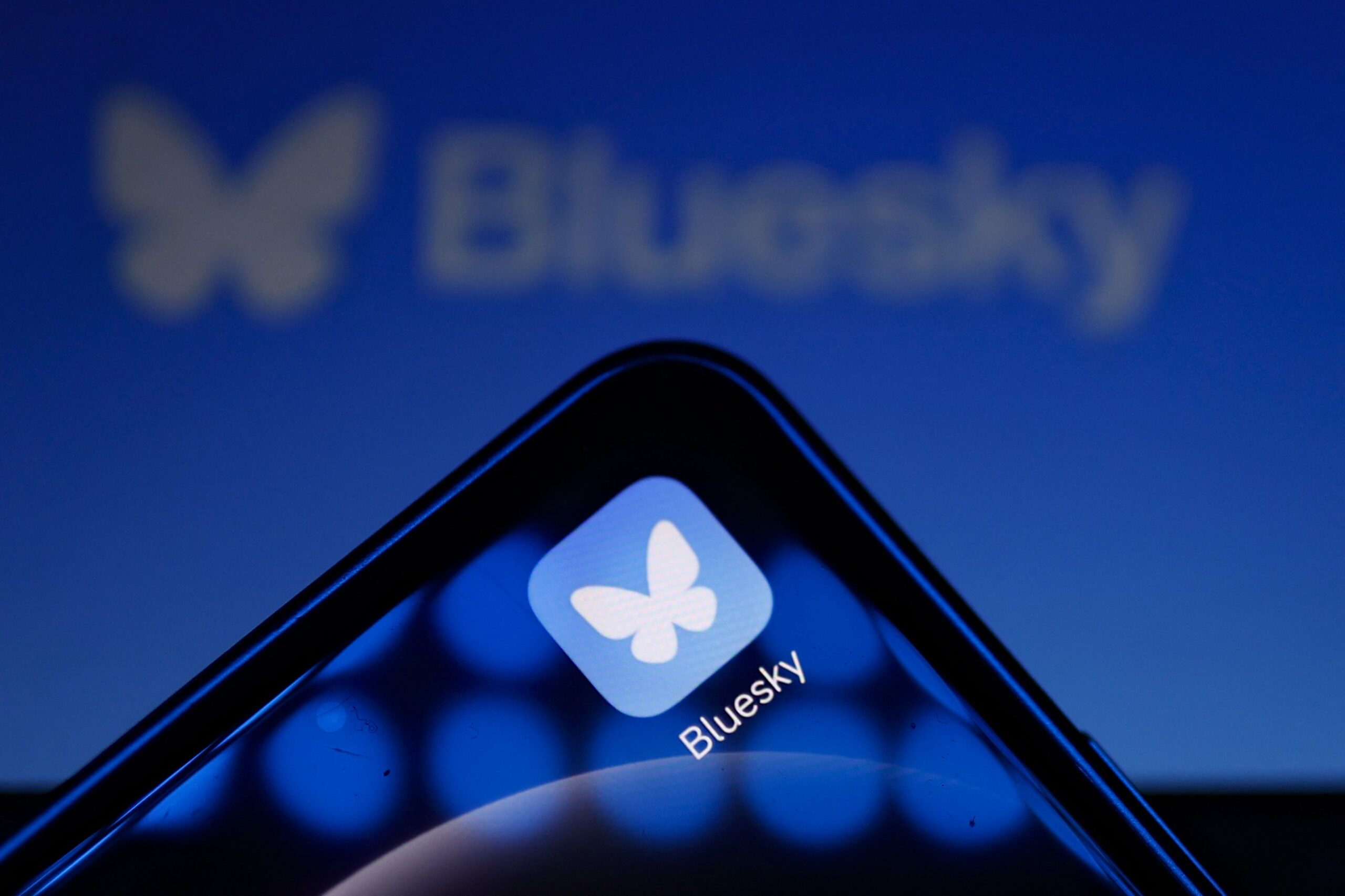 Bluesky logo