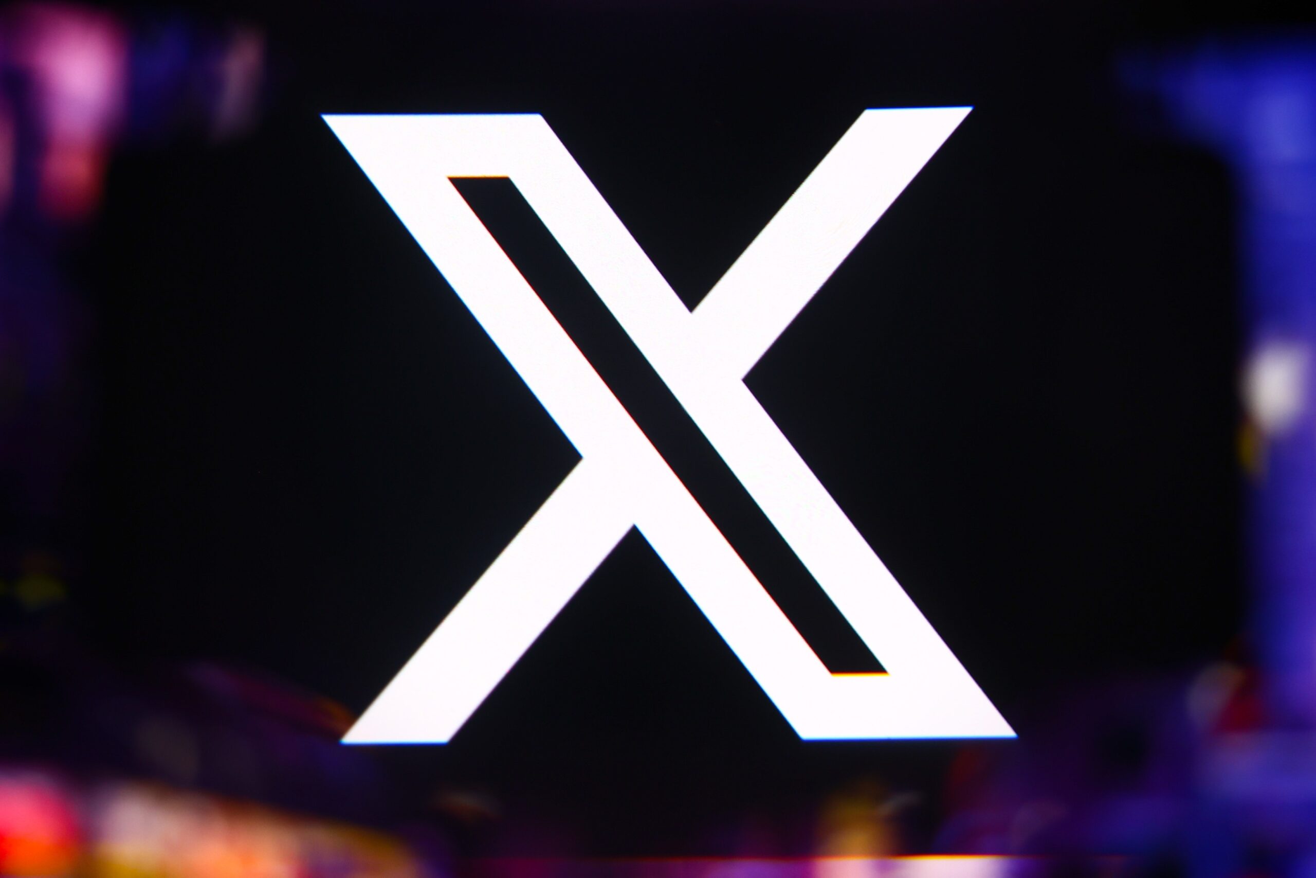 X logo