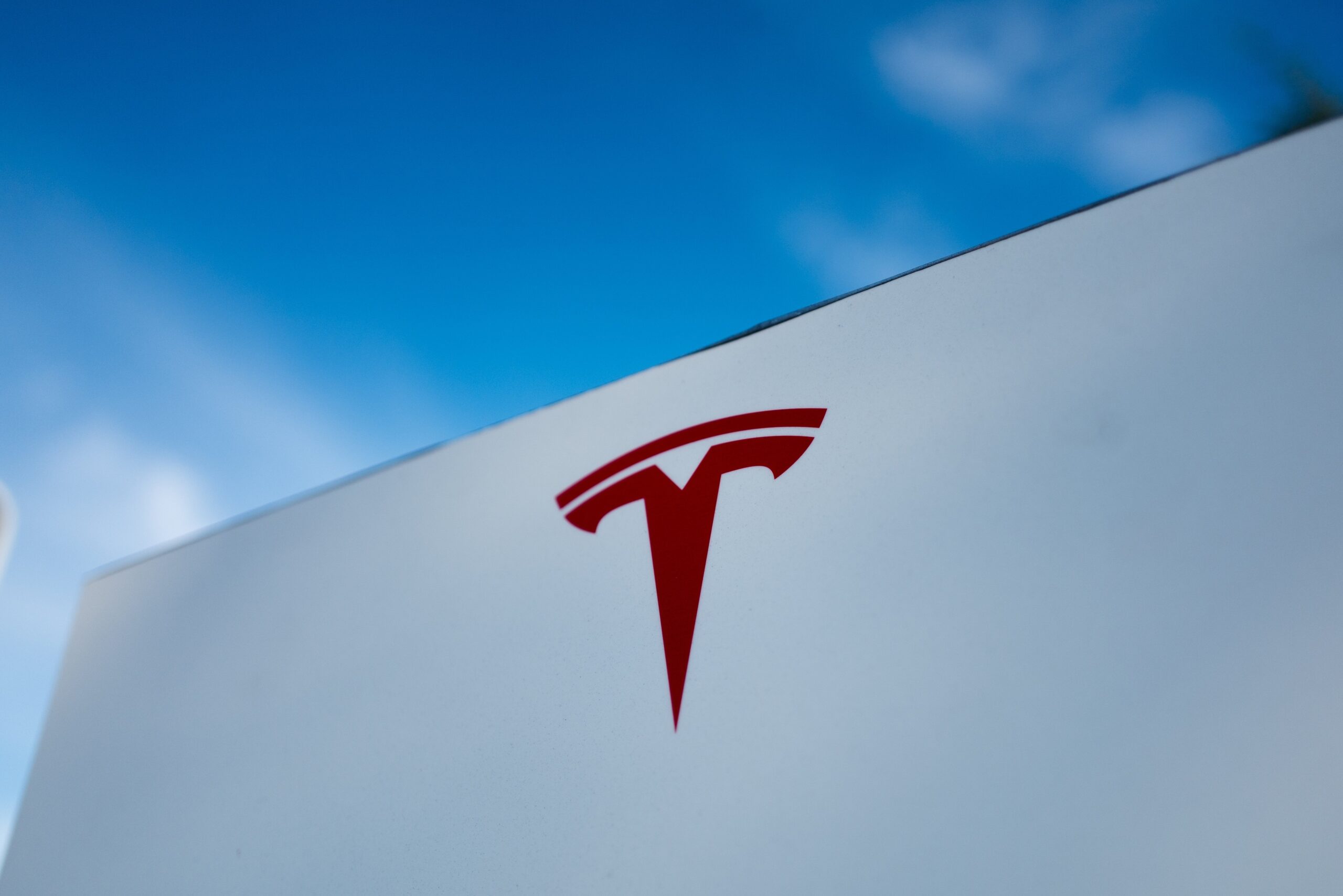 Tesla logo