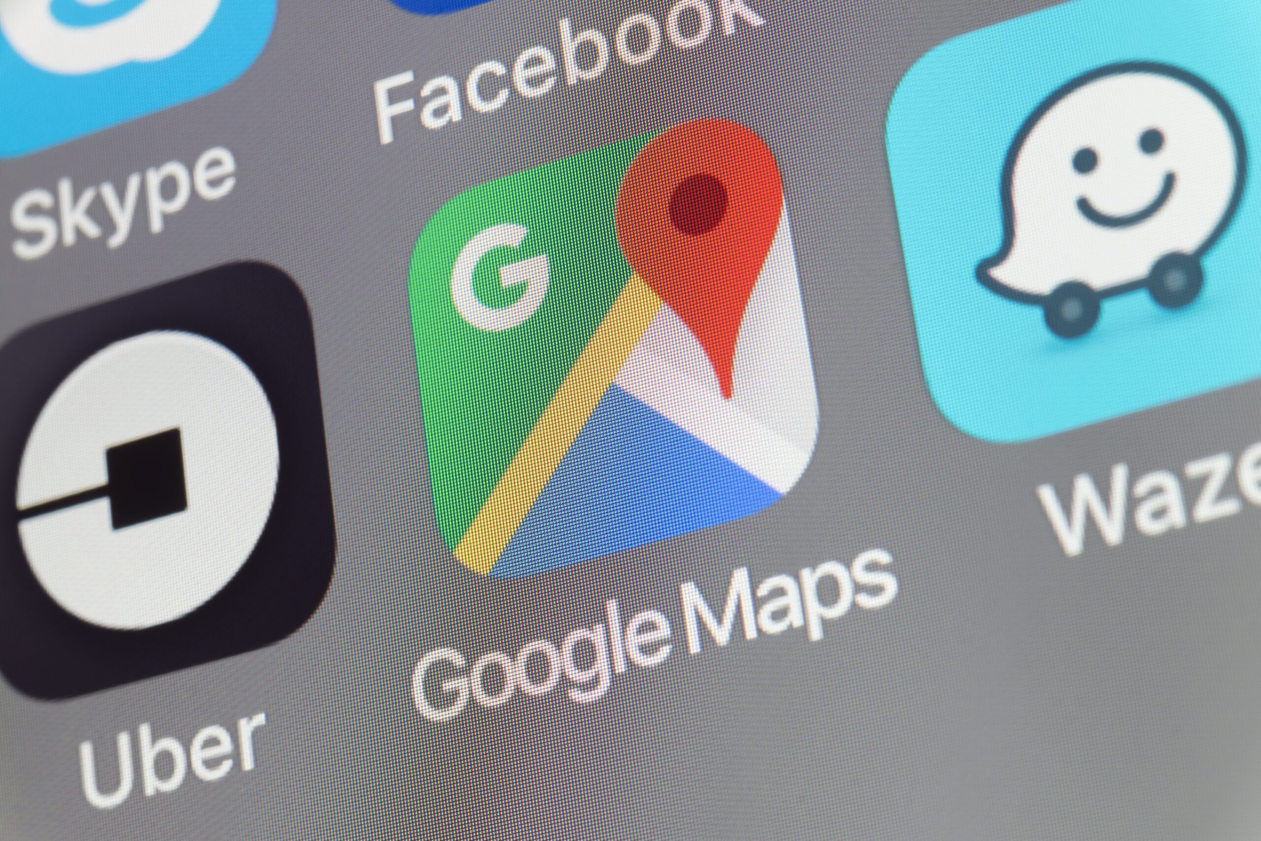 Google Maps and Waze iOS app icons