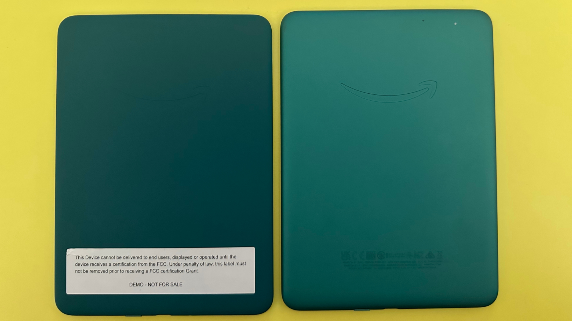 The Kindle Paperwhite and Paperwhite Signature Edition side by side