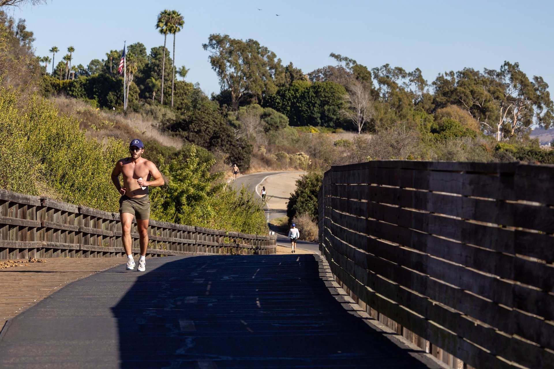 A new app has a novel way to get you off Instagram and on the pavement.