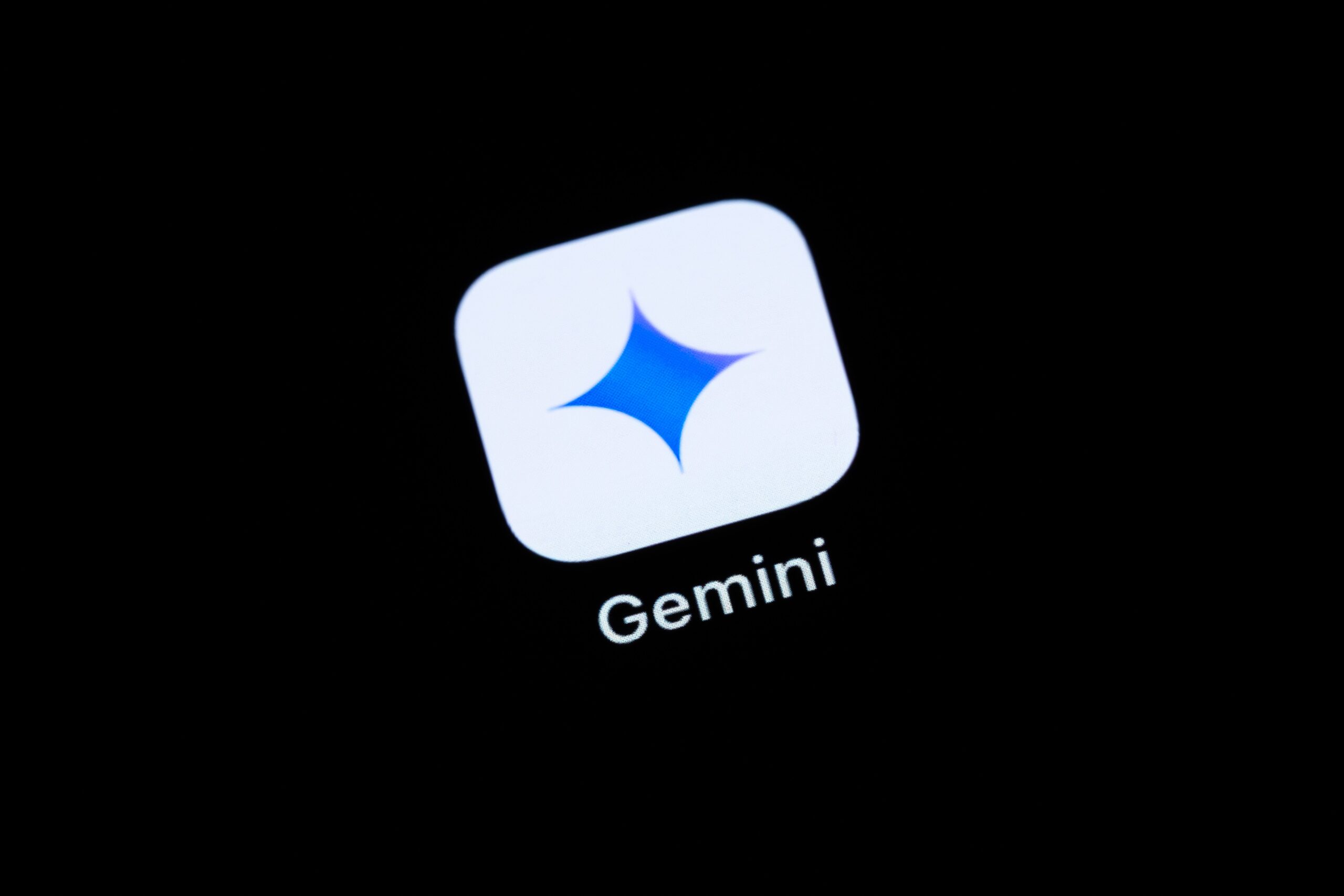 the gemini app on a phone