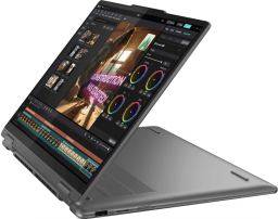 The Lenovo Yoga 7i