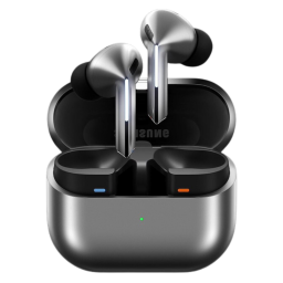 Samsung Galaxy Buds 3 Pro on a white backgroundf