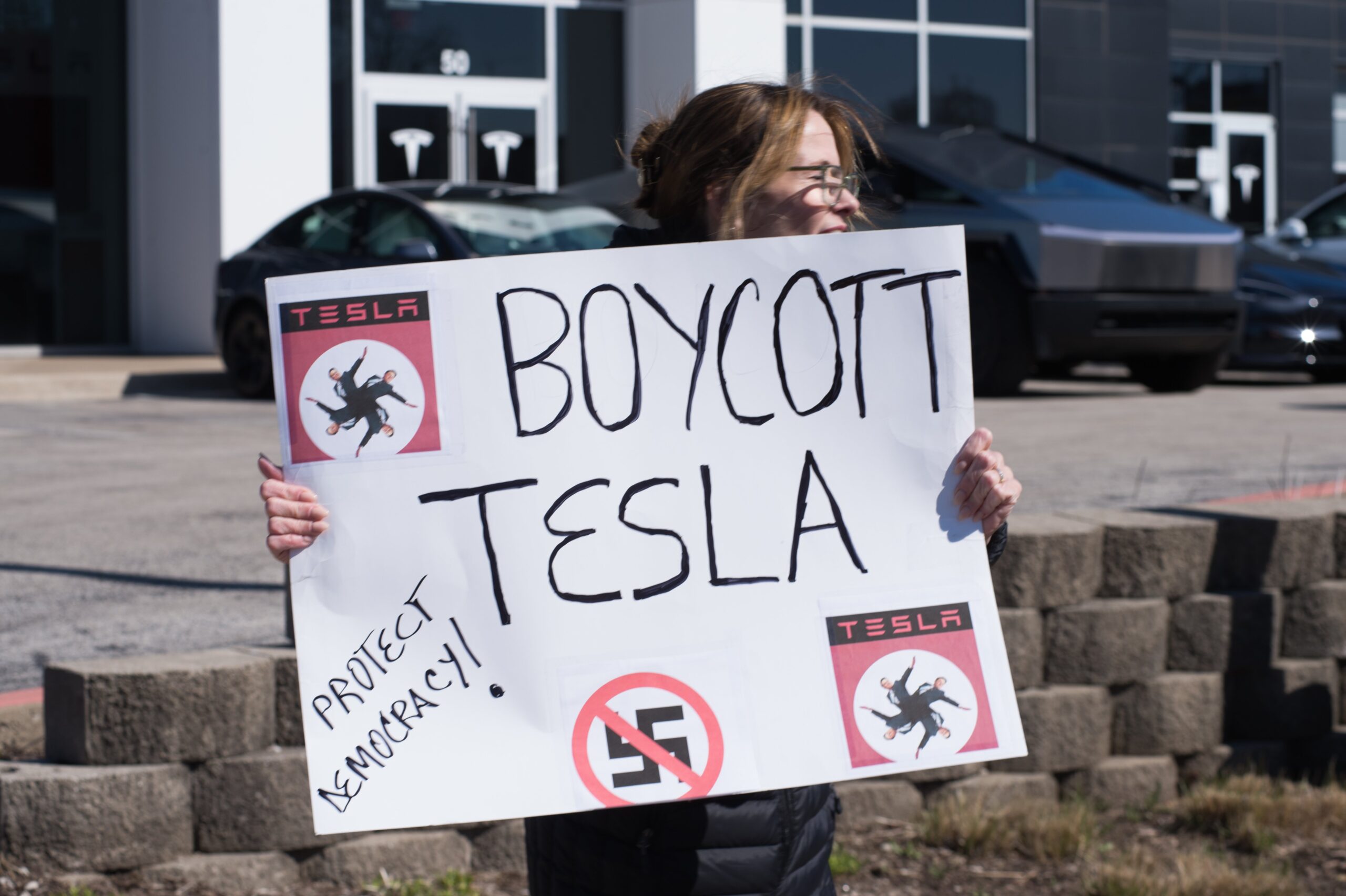 Tesla boycott protests