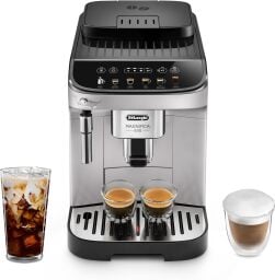 De'Longhi Magnifica Evo with iced coffee and espresso