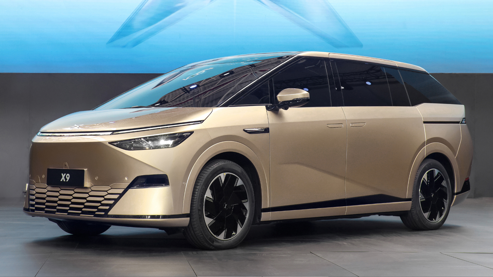 The XPENG X9.
