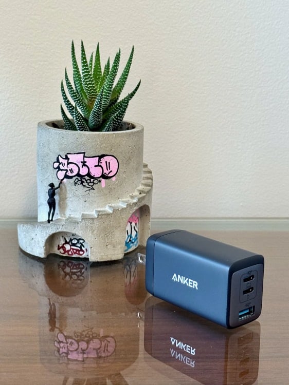 anker 735 charger nano ii on desk