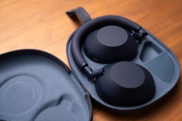 the sony xm6 headphones with travel case