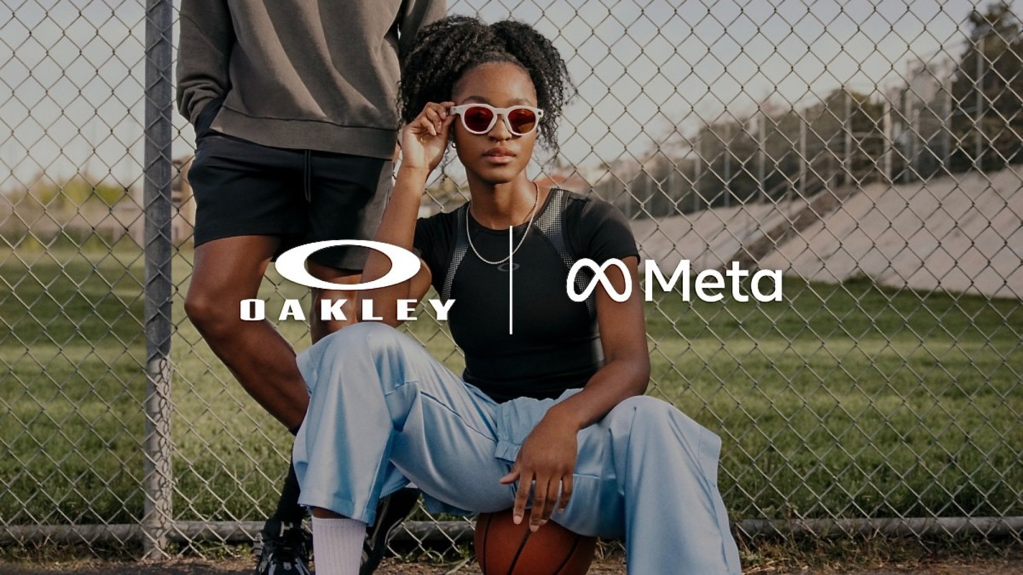 young woman wearing meta oakley hstn glasses