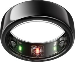 a black Oura Ring Gen3