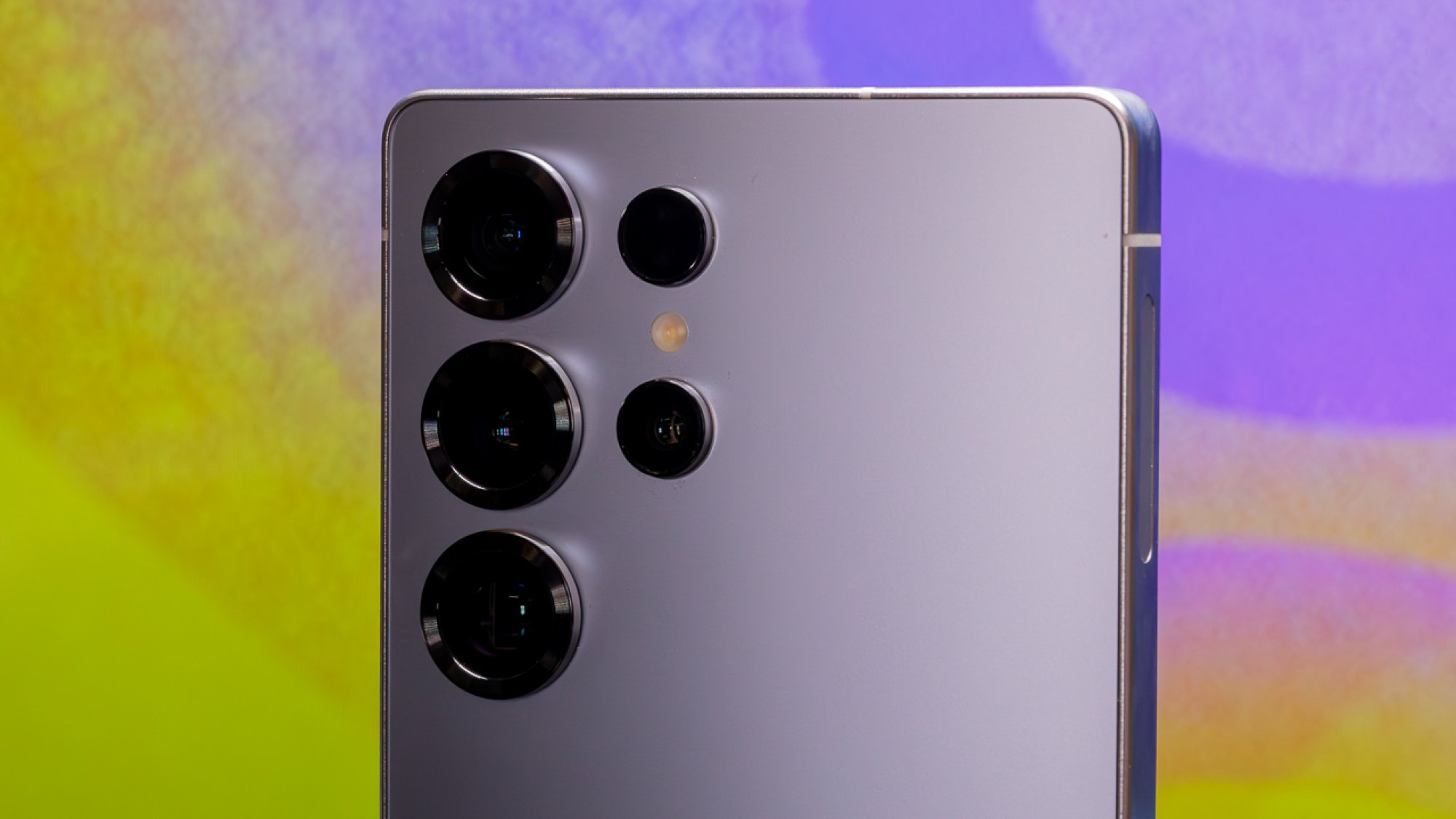 Samsung Galaxy S25 Ultra from behind