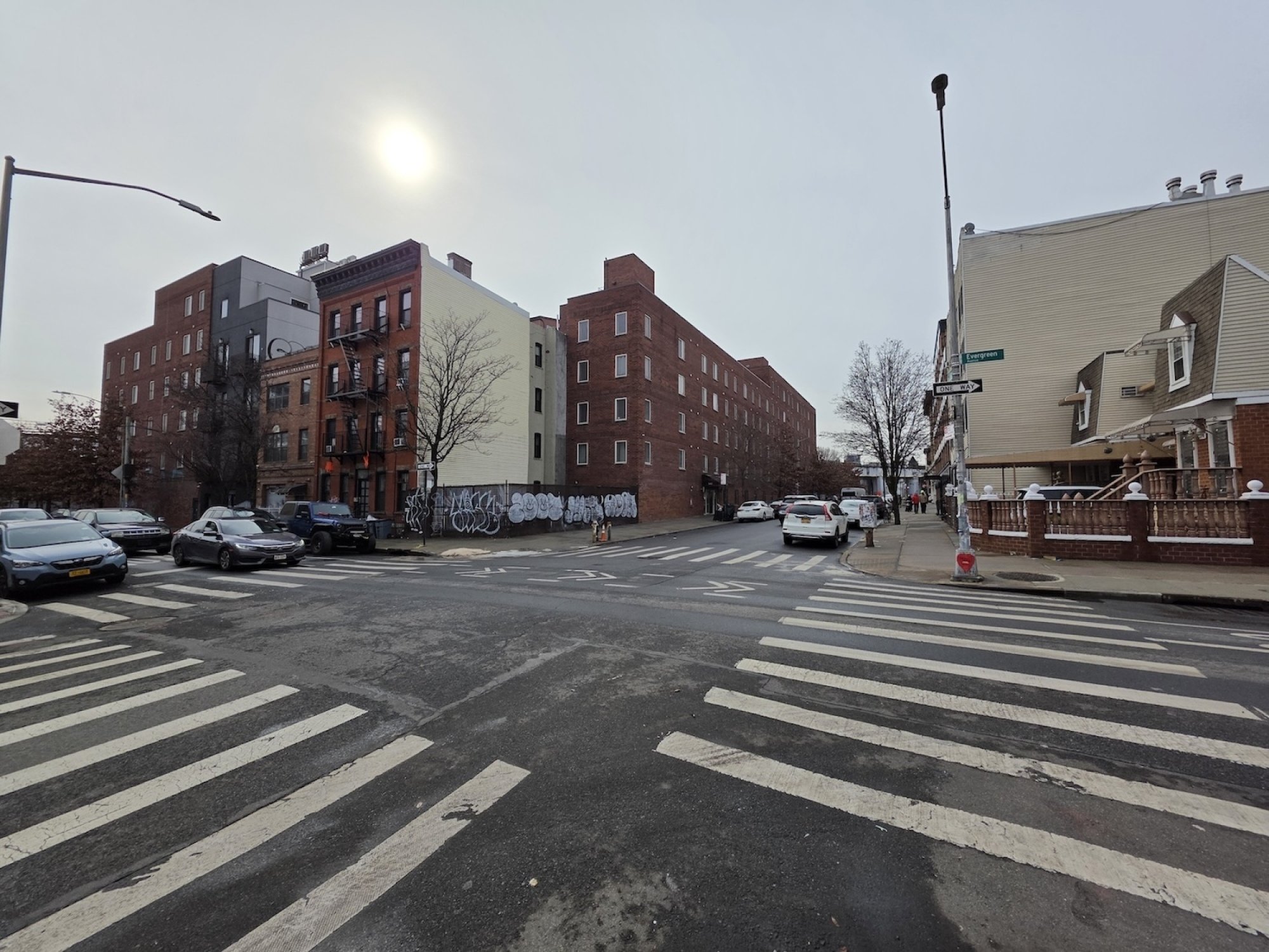A city corner shot with S25 Ultra's ultra-wide lens