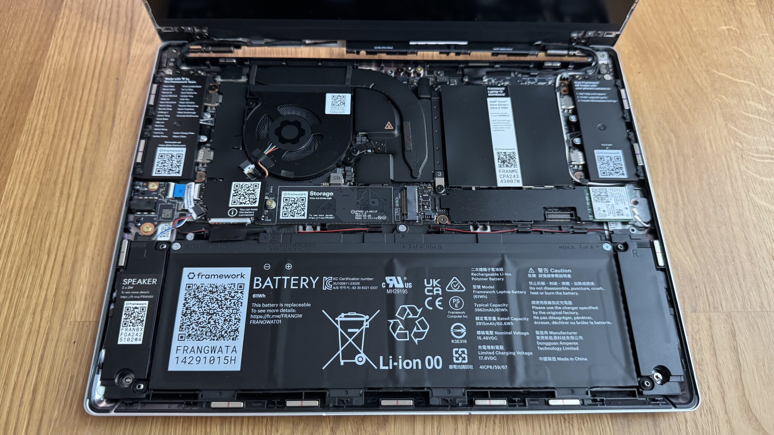 the inside of a framework laptop 13's base