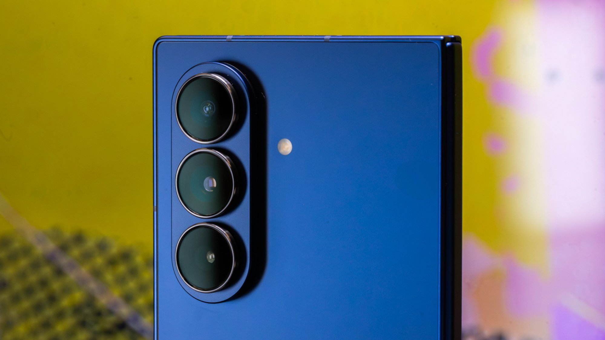 Z Fold 7 rear camera array
