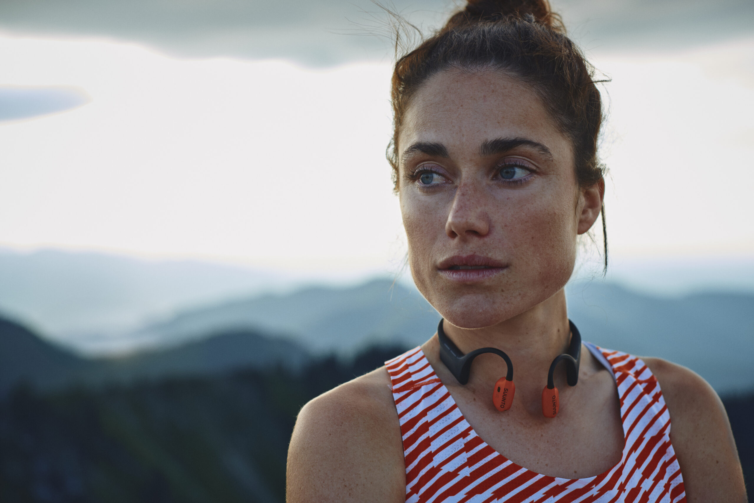 Suunto Wing 2 headphones