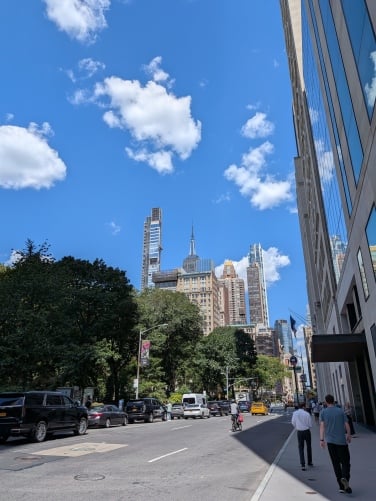 NYC skyline without any zoom