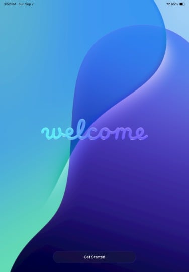 liquid glass welcome screen in ipados 26
