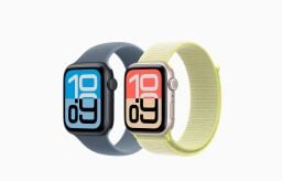 An Apple Watch SE 3