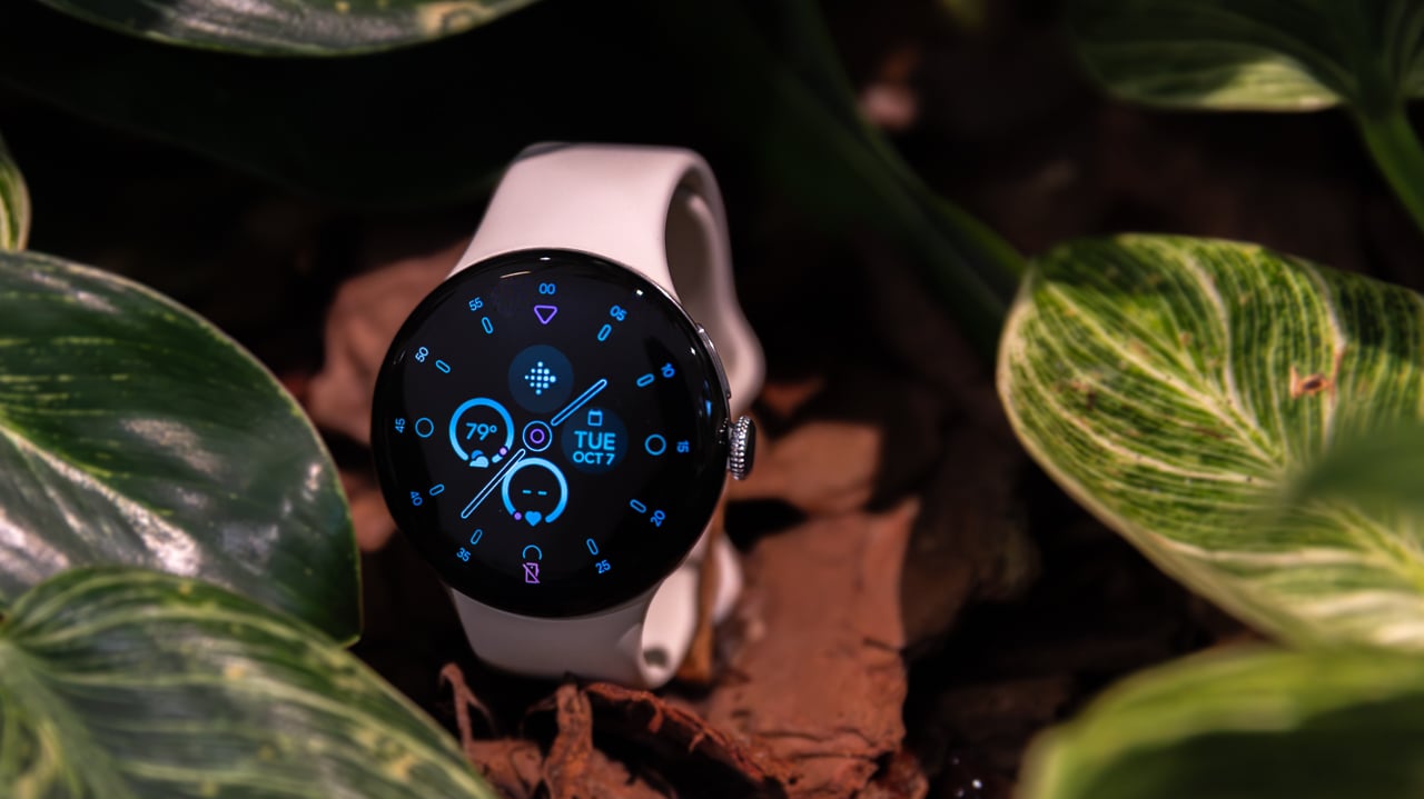portrait of pixel watch 4 in garden