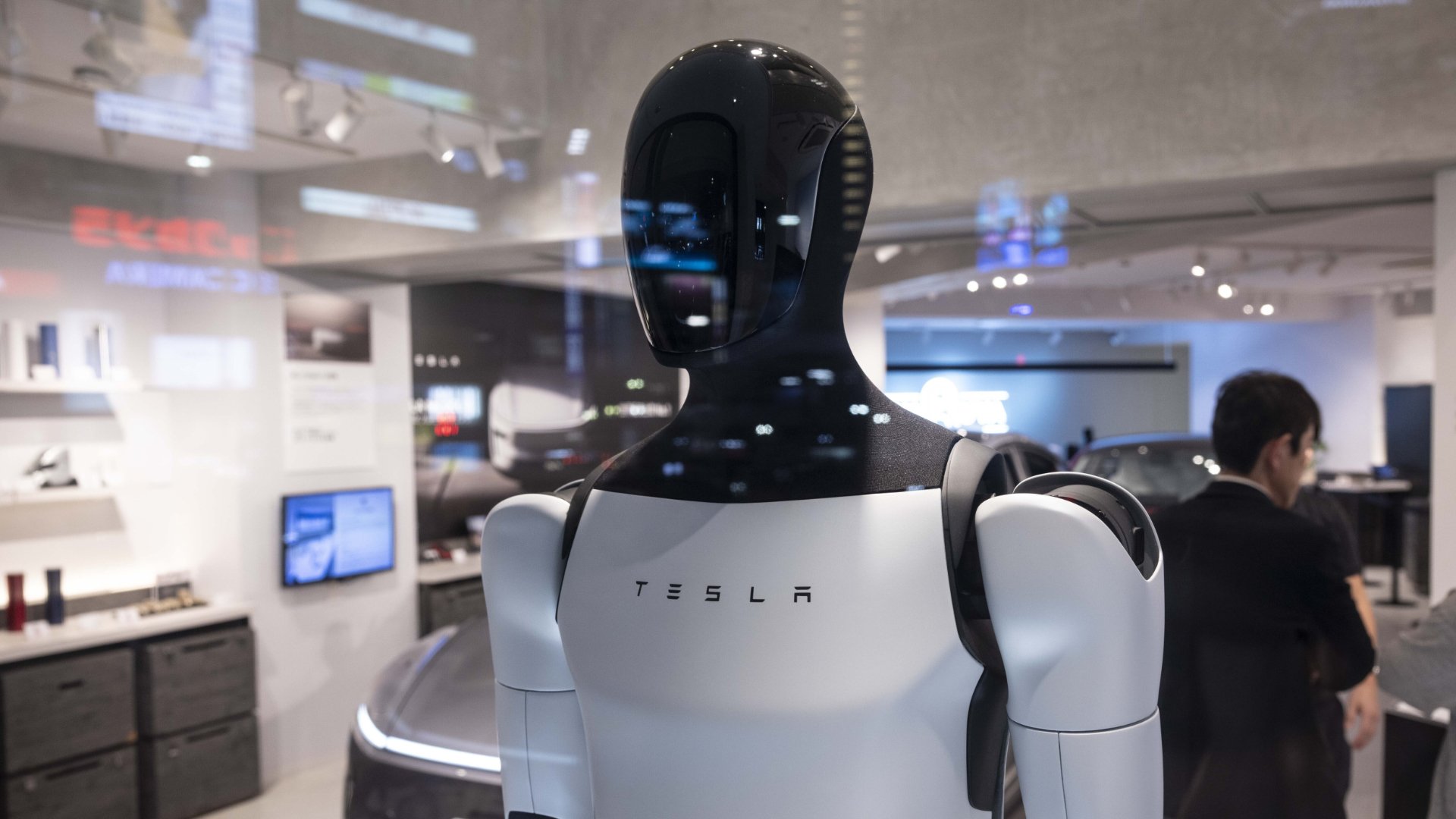Tesla Optimus 