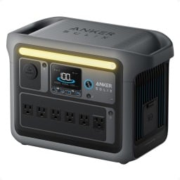 the Anker Solix C1000 portable power station